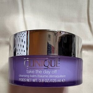 Clinique Take The Day Off Cleansing Balm - Lavender Jar with Silver Lid